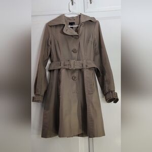 H & M Light Brown Trench Coat Size 6